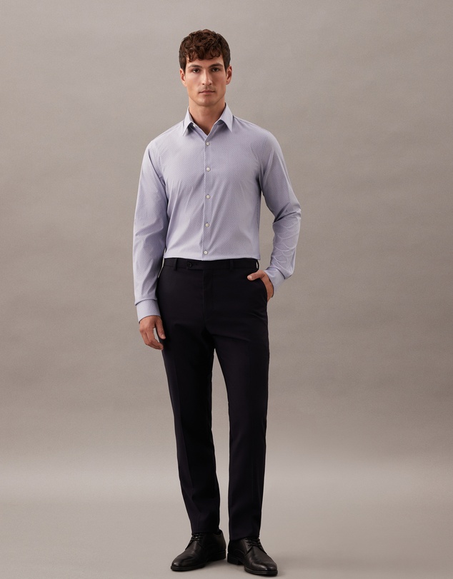 Calvin Klein - Performance Dress Shirt