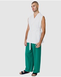 Justin Cassin - Saint Longline Vest