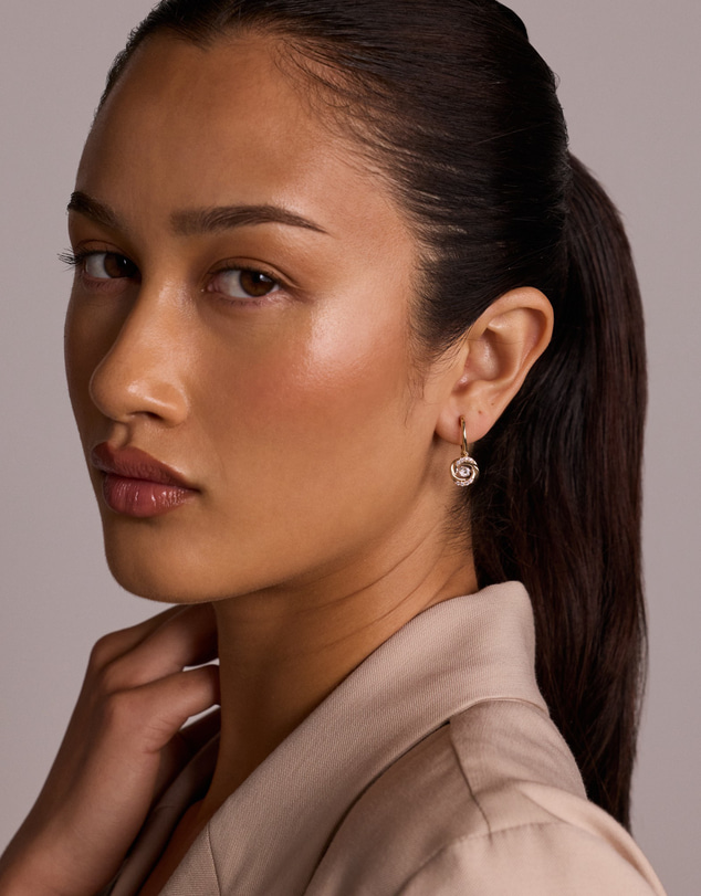 Michael Hill - Lume Lab Swirl Huggie Earrings with 0.60 Carat TW of Laboratory-Grown Diamonds in 10kt Yellow Gold