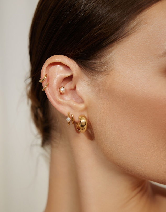 Ania Haie - Gold Chubby Medium Huggie Hoop Earrings