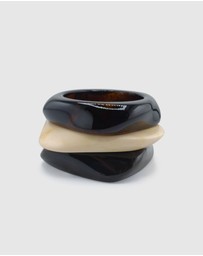 Izoa - Raven Bangle Stack