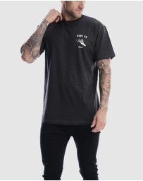 DVNT - High Tee