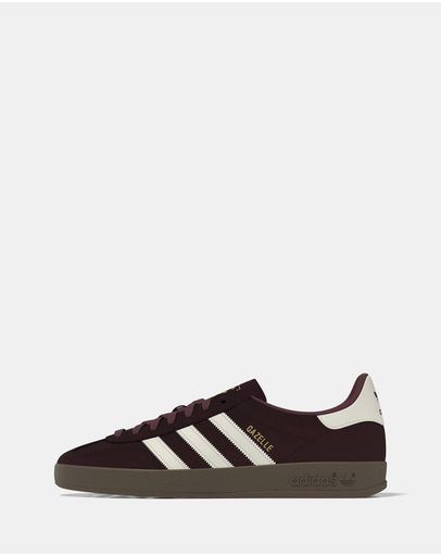 Maroon, Off White & Quiet Crimson