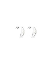 Ichu - Oval'd Pearl Stud Earrings