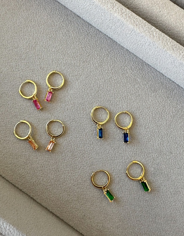 Pastiche - Vera Huggies Earrings- Gold plated 925 silver -Rose stone