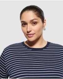 Commonry - Dani Tee