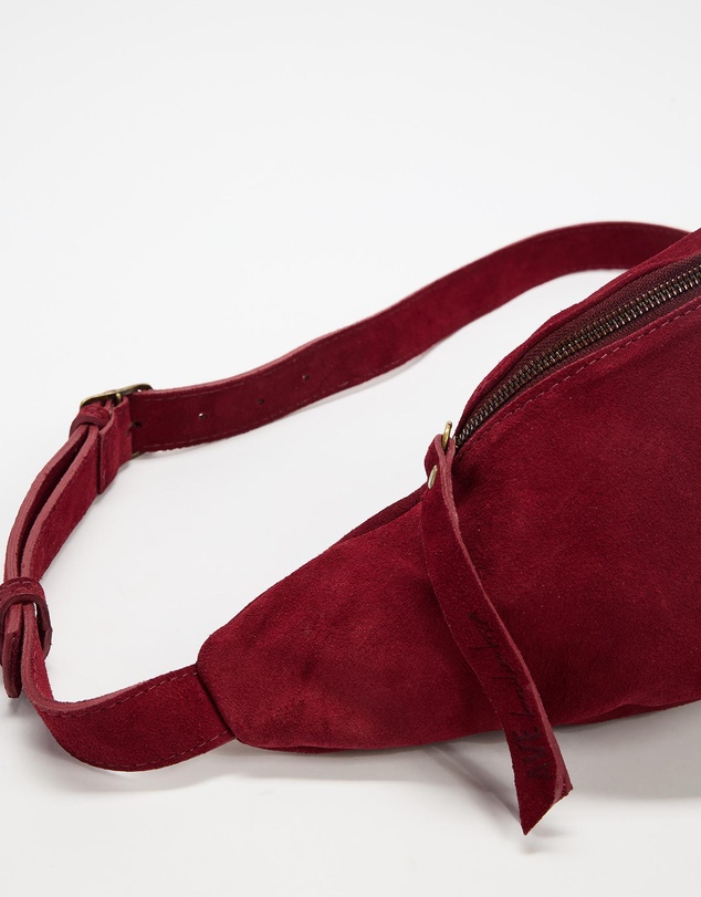 AVE Active - Brazilian Bossa Leather Crossbody Bag