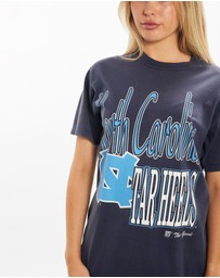 Vintage by The Real Deal - Pre Loved - 90s NCAA University of North Carolina Tar Heels Tee