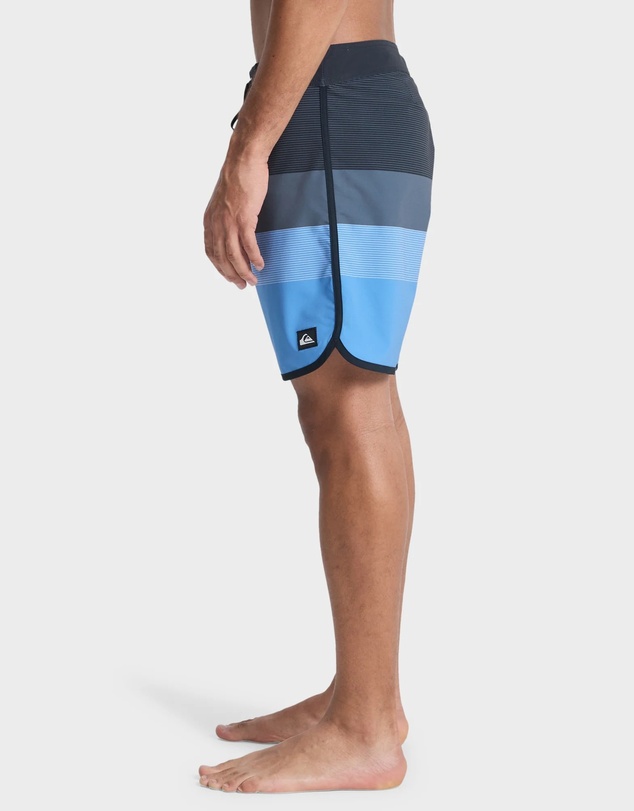 Quiksilver - Mens Surfsilk Scallop 18