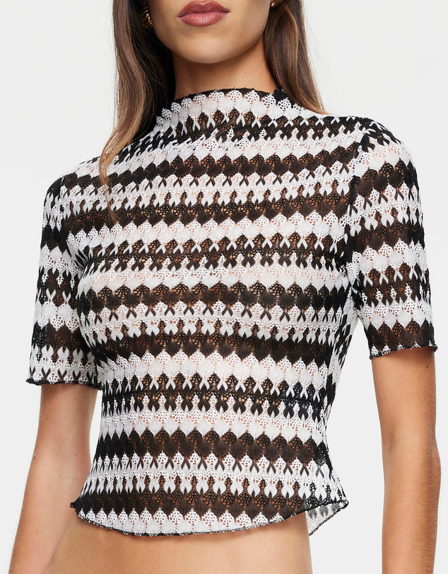 Lioness - Shadow Tee