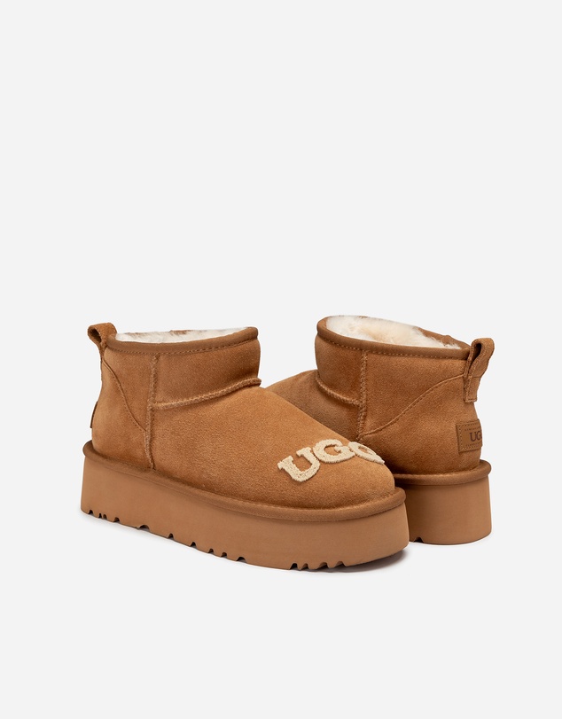 Ozwear Connection Uggs - Ugg Classic Dana Emb Logo Platform Ultra Boot