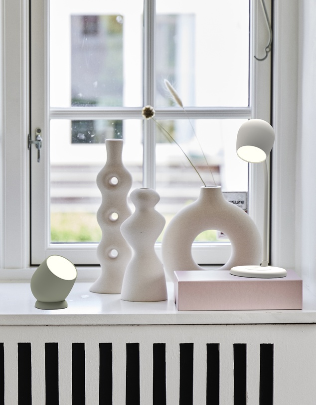 Kreafunk - Kreafunk Ellie Lamp W/ Qi Charger And Bluetooth Speaker - White