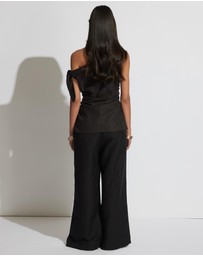 Decjuba - Serafina Tip Shoulder Top