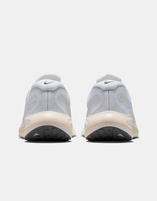 Nike - Journey Run - Women's