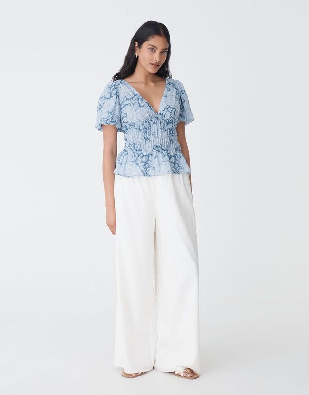 Forcast - Angie Elastic Waist Top