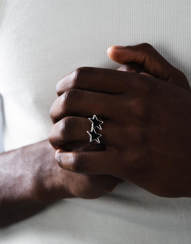 TwoJeys - Icon Black Enameled Single Ring