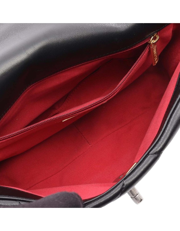 Pre-Loved by Azura Reborn - Pre-Loved Medium Lambskin 19 Flap