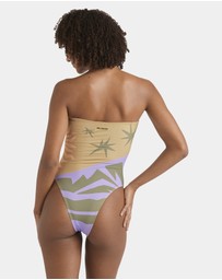 Billabong - Womens Feel The heat One Piece Swimsuit