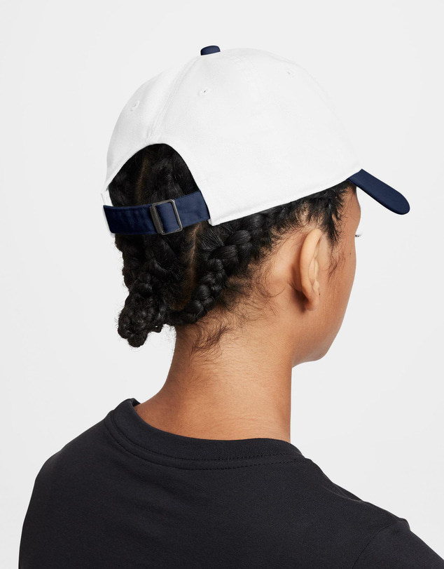 Nike - Unstructured Futura Wash Cap - Teens