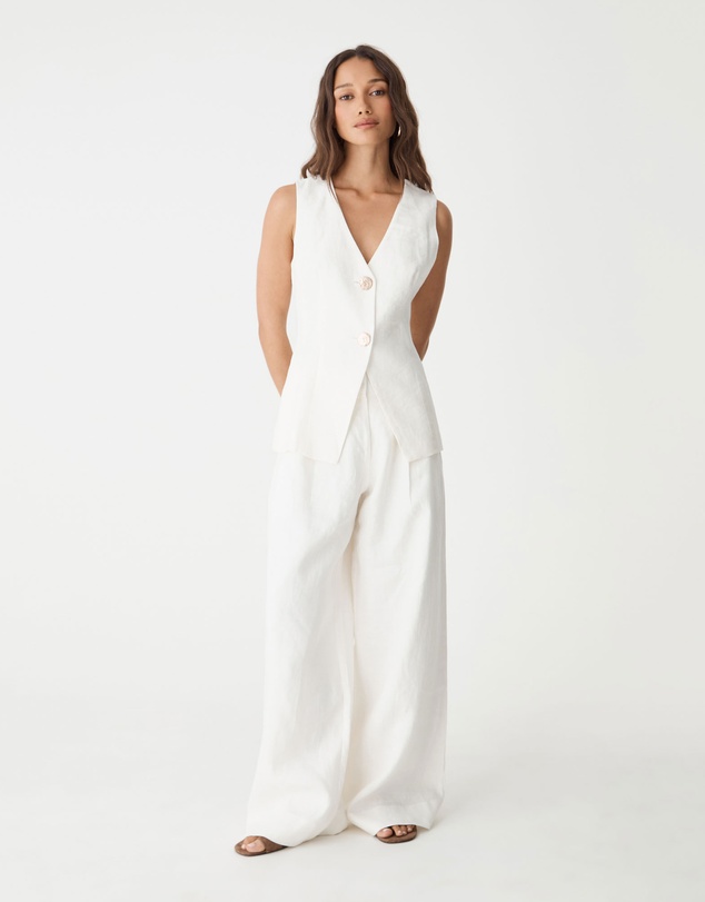 Forcast - Ami V-Neck Linen Vest
