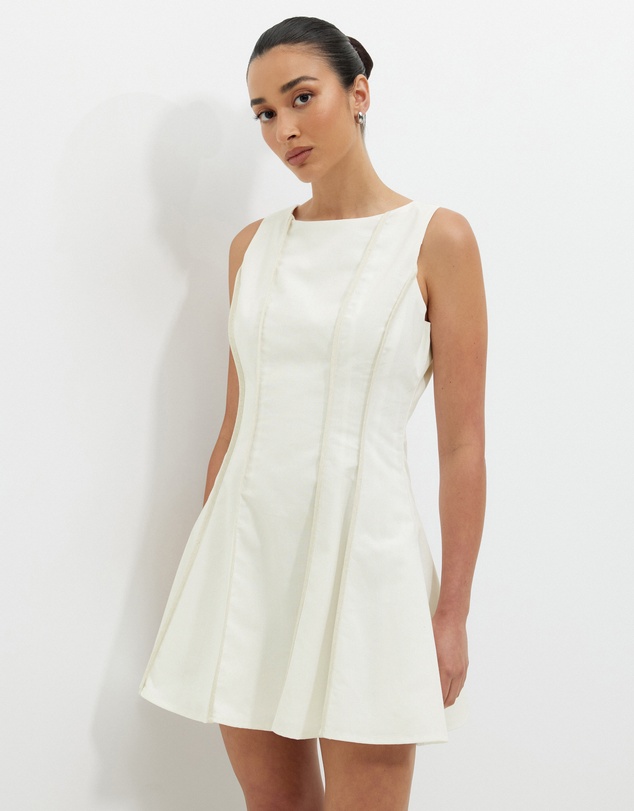 Calli - Oliviah Sleeveless Mini Dress