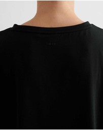 Aim'n - Soft Basic Roll-Sleeve Top