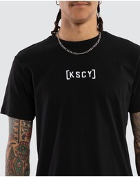 Kiss Chacey - Pronto Dual Curved Tee
