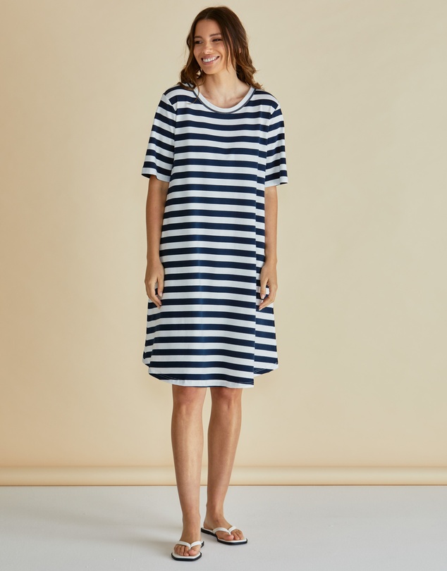 Betty Basics - Eloise T-Shirt Dress