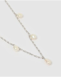 Izoa - Anjelica Freshwater Pearl Necklace