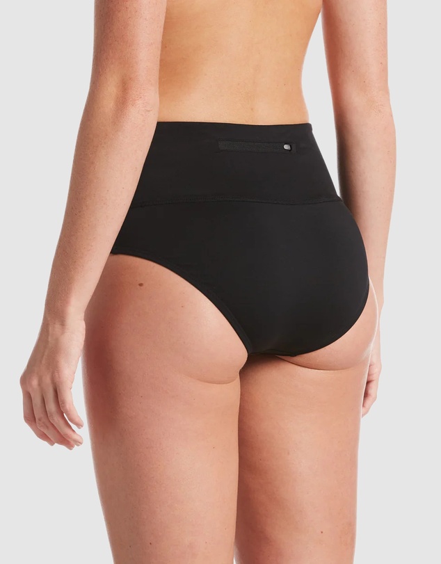 Nike - Essential High Waist Full Bottom