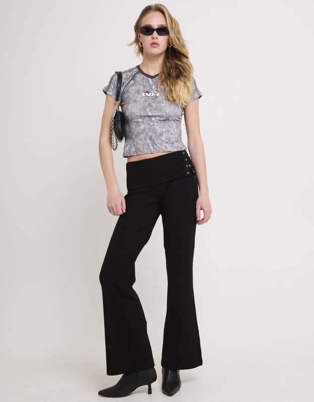 Neon Hart - Neon Crop Soccer Jersey