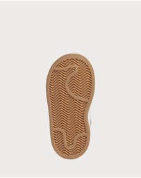 adidas Originals - Campus 00s Comfort Closure Elastic Lace Shoes Infants
