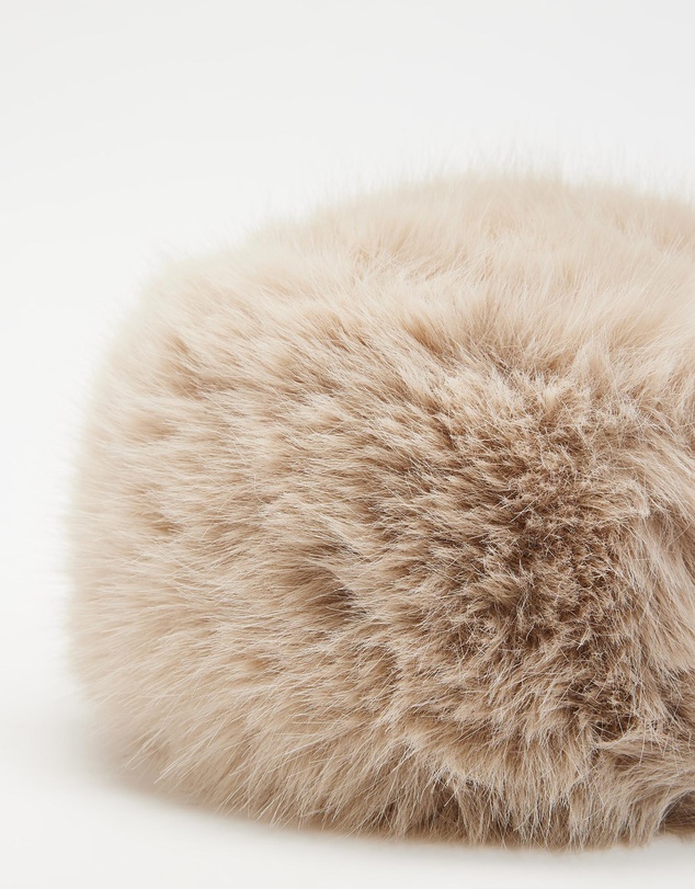 Unreal Fur - Natasha Hat
