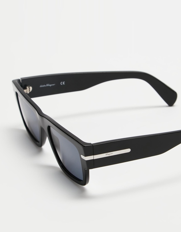Salvatore Ferragamo - SF1030S
