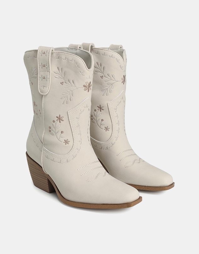 Call It Spring - Emmiemay Boots