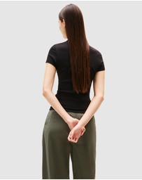 Tommy Jeans - Logo Embroidery Slim T-Shirt