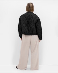 City Chic - Plus size Leah Puffer Jacket - black