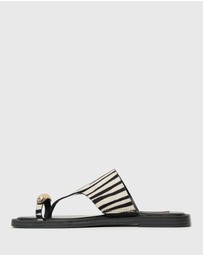 Betts - Dolphin Leather Thong Sandals
