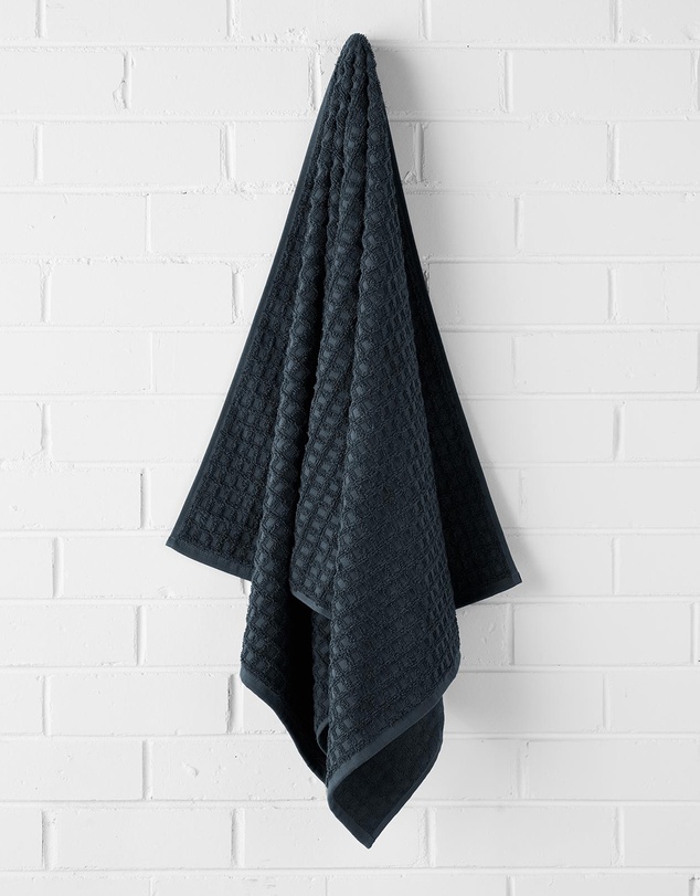Aura Home - Waffle Bath Towel Set
