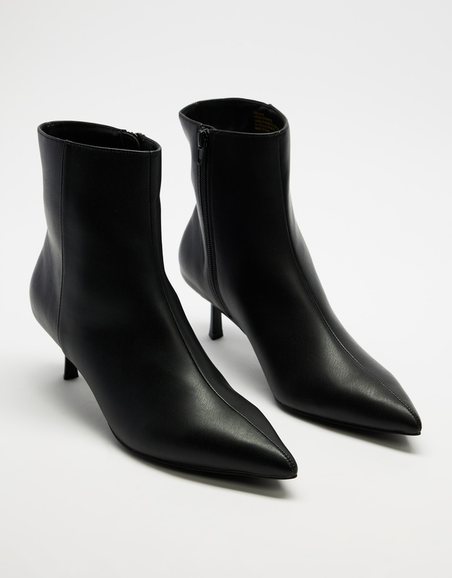 Dazie - Beth Ankle Boots