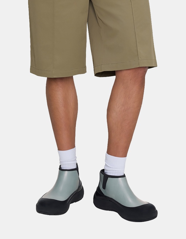 RAINS - Men's The Dry Boot Short Black Sage