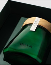 By Beth - The Original Bovine Collagen Vessel