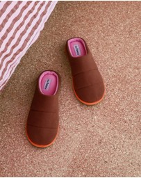 Mosey Me - The Cloud Slipper