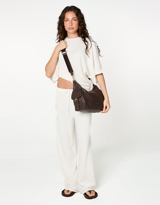 AMP AND SAND - Jaunty Shoulder Bag