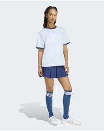 adidas Sportswear - Seasonal Essentials Colorpop T-Shirt with Embroidered Graphic Womens