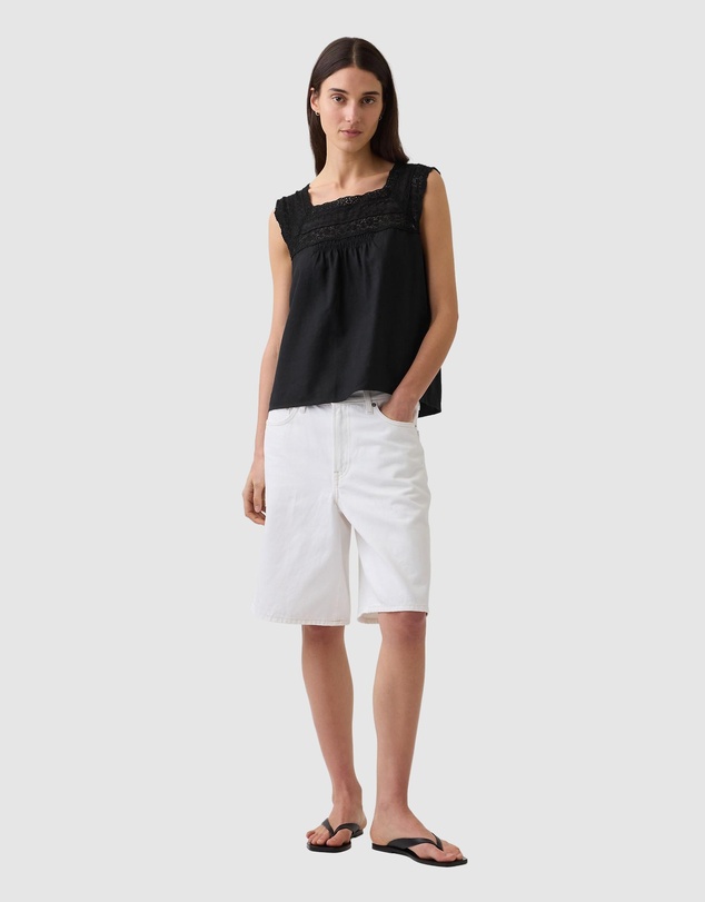 GAP - SS Crochet Square Neck Top