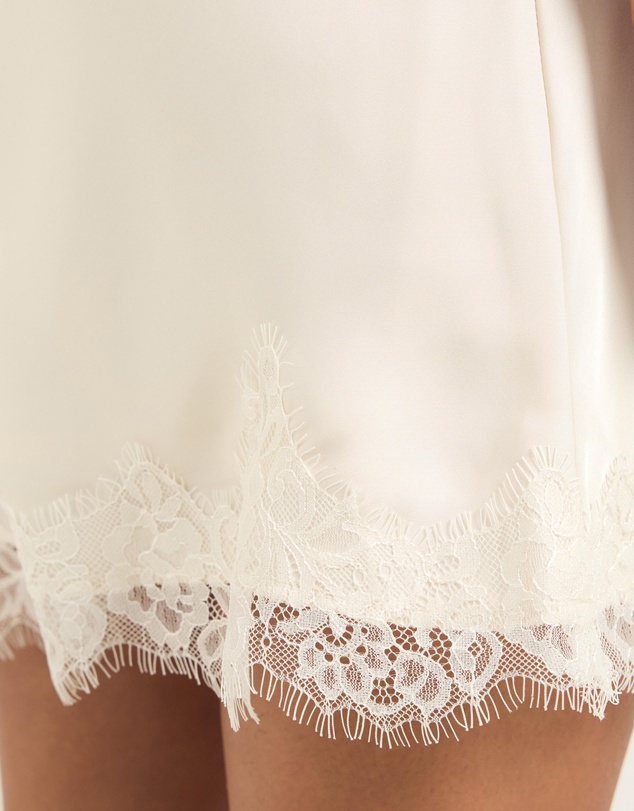 Atmos&Here - Leoni Lace Satin Mini Skirt