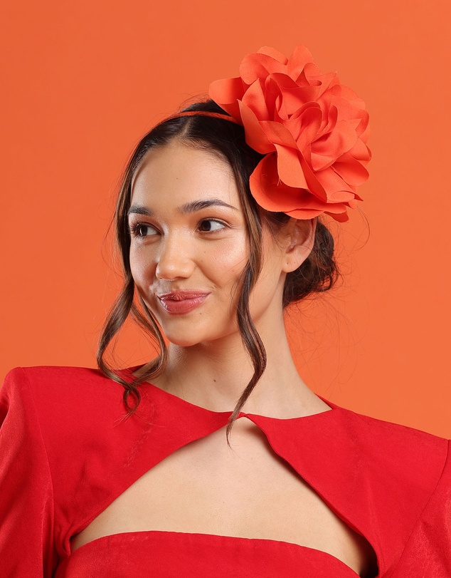 Morgan & Taylor - Amy Fascinator