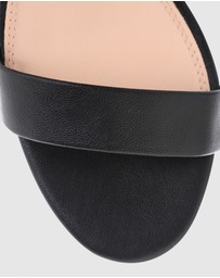 SPURR - Lucia - ONLINE EXCLUSIVE