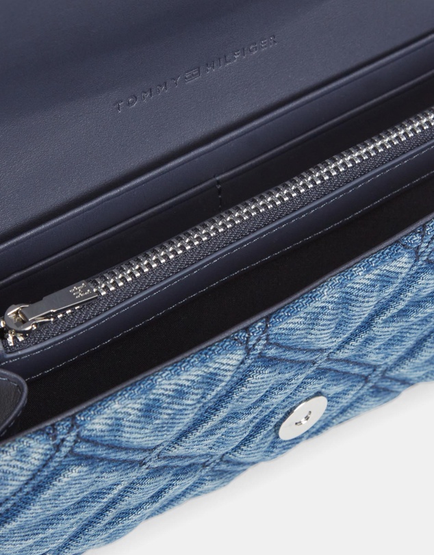Tommy Hilfiger - Feminine Denim Chain Wallet